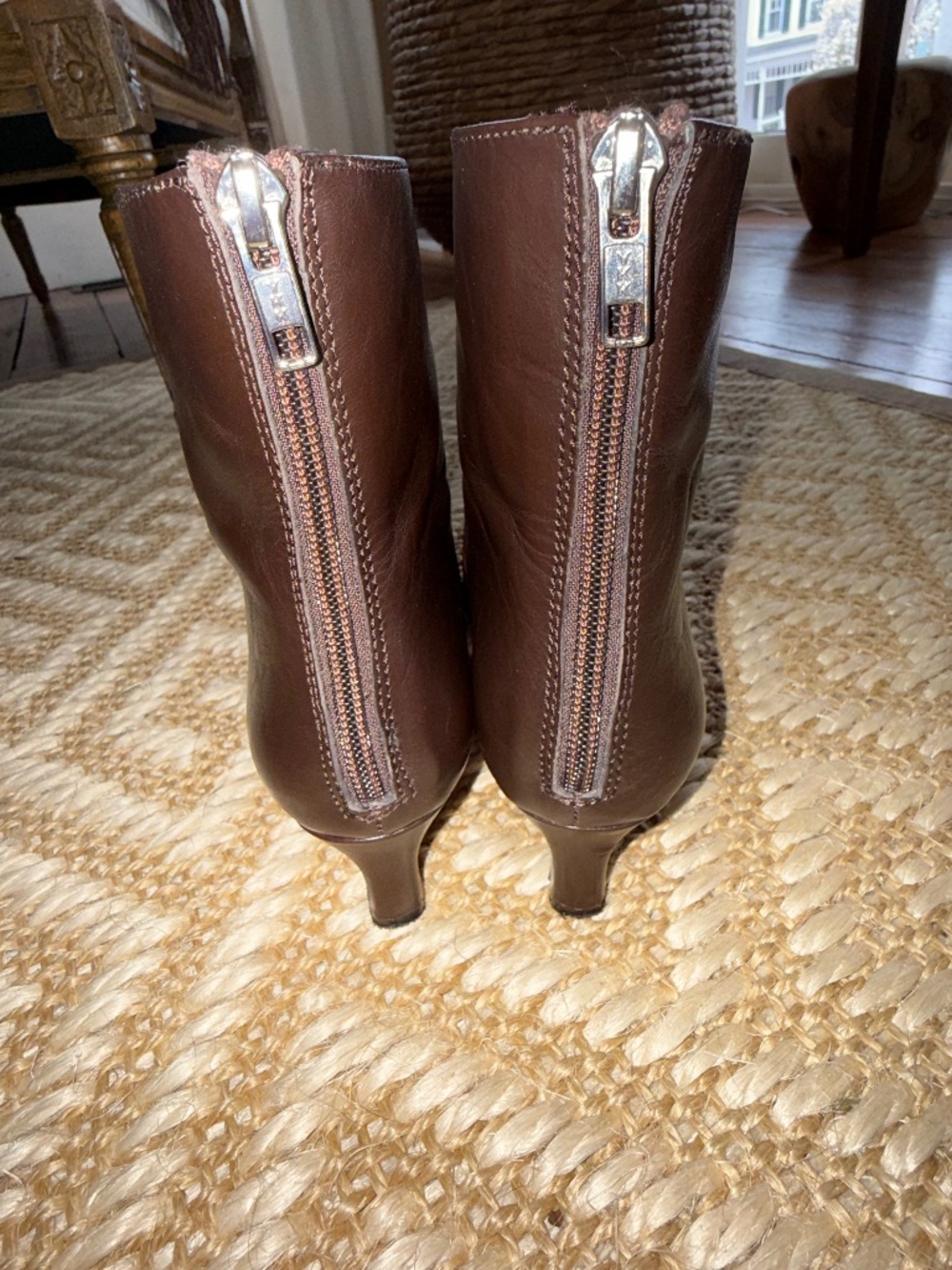 MADEWELL Dimes Kitten Heel Booties in Chocolate Leather ~ 5 M - Picture 9 of 13